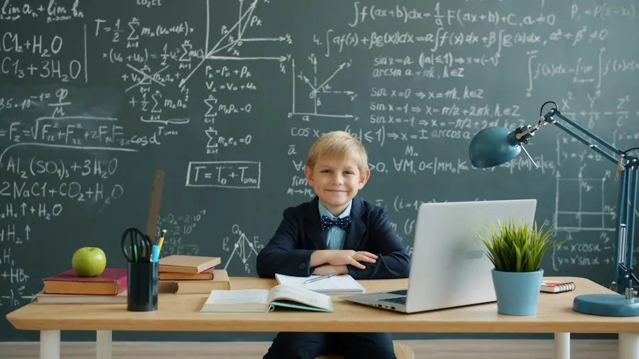 Photo modern education common mistakes